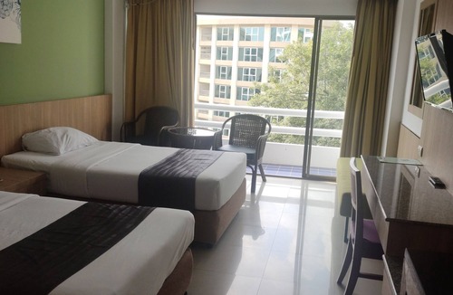 Bang Khae Hotel | Hotel Metro Inn