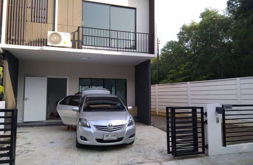 Ban Mai House | House near express way.