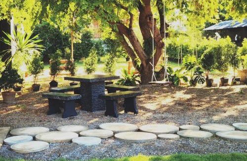 Kanchanaburi House | How Hide Homestay