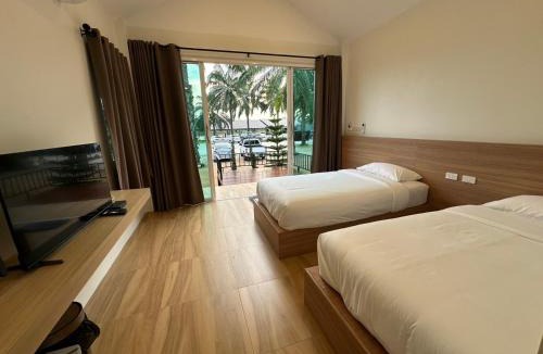 Lang Suan House | Huather villa & cafe หัวเท่อวิลล่า
