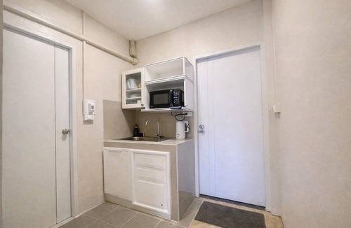 Warin Chamrap House | Hug Ubon Rooms – 1 Bedroom, Separate Living Room, Pet-Friendly Stay