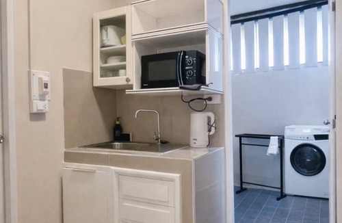 Warin Chamrap House | Hug Ubon Rooms – 1 Bedroom, Separate Living Room, Pet-Friendly Stay