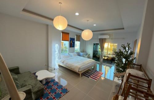 Wat Ket Apartment | Hungry Brunch & Sleep Home