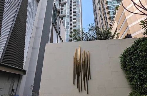 Nana Apartment | Hyde 2BR Luxury Suite near BTS Nana
