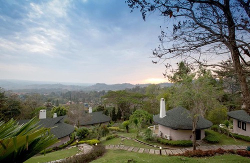 Khaem Son Resort | Imperial Phukaew Hill Resort