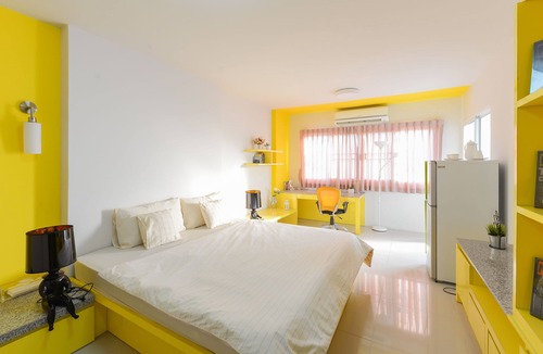 Thon Buri Hotel | Int Place