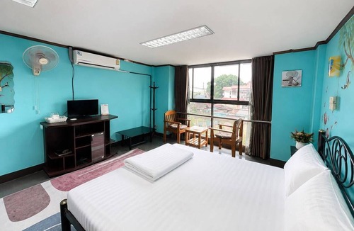 Old City Hostel | J cafe & hostel
