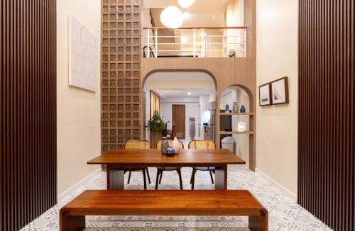 Old City House | Jetlin Home Old Town -3 mins to walking street , Mountain view