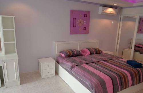 South Pattaya Condo | Jomtien Beach Condominium 3rd floor apt