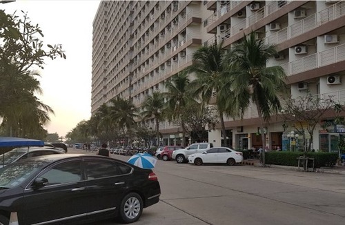 South Pattaya Condo | Jomtien Beach Fully Equipped Condominium 3rd floor apartment