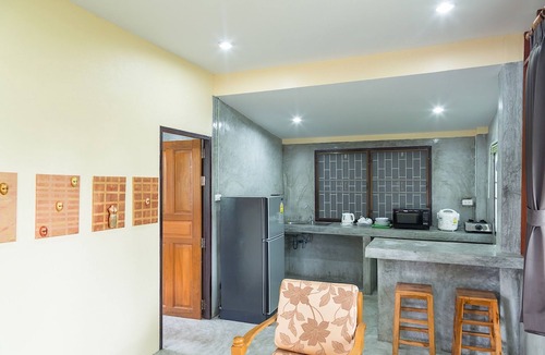 Ko Pha-ngan House | Jule Red Villa, Wifi, AC, Balcony, Terrace