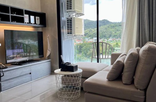 Kamala Apartment | Kamala Beach P73 Exclusive Junior Suite
