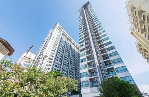 Pattaya Bay Apartment | Kaws Theme - Luxury Seaview High Floor l Infinity Pool l Central Pattaya n