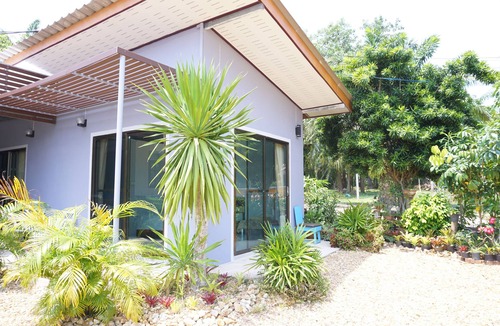 Pak Khlong House | Kedsila Hometel