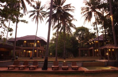 Ban Thalane Villa | KhaoTong Villa at Melina's