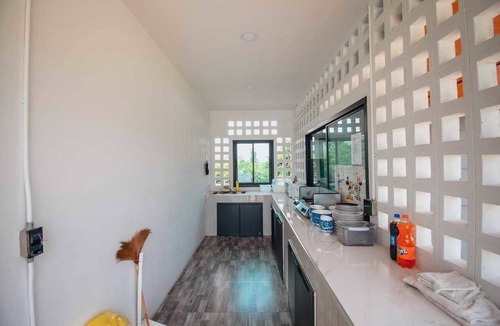 Nong Khae Villa | KN Pool Villa Saraburi