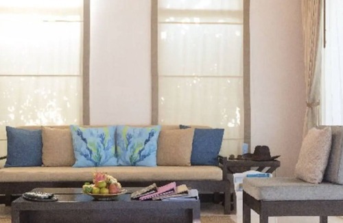 Thong Krut House | Koh Samui 3 Bedroom Pool Villa Seaview