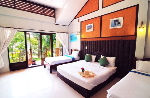 Bang Saphan Noi Hotel | Koh Talu Island Resort
