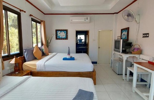 Rayong House | Kohkaew Village 1 @ Koh Samet