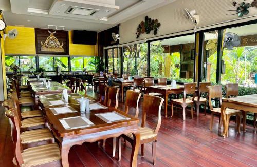 Ko Kha Hotel | Kokhaburi Hotel