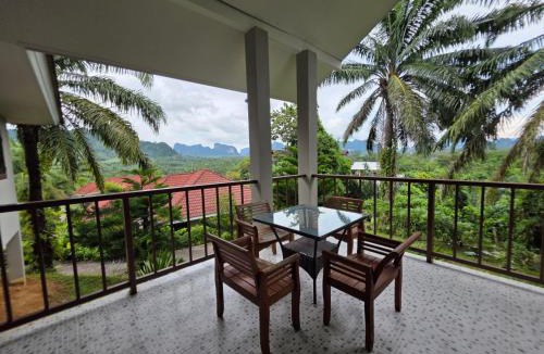 Nong Thale Villa | Krabi Green Hill Pool Villas