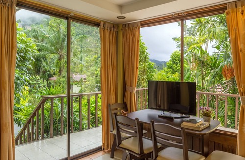 Nong Thale House | Krabi Green Hill Pool Villas