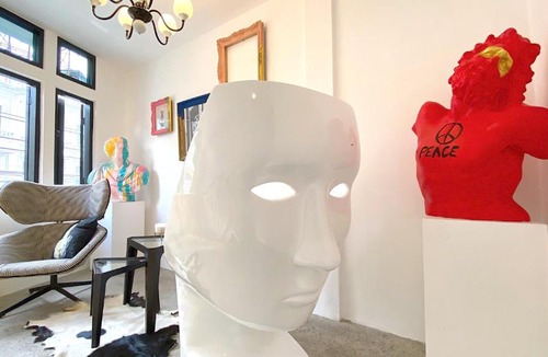 China Town Apartment | Kunst
