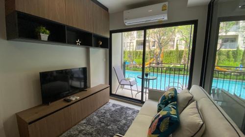 Hua Hin Apartment | La Casita Hua Hin Luxury Pool Access Condo