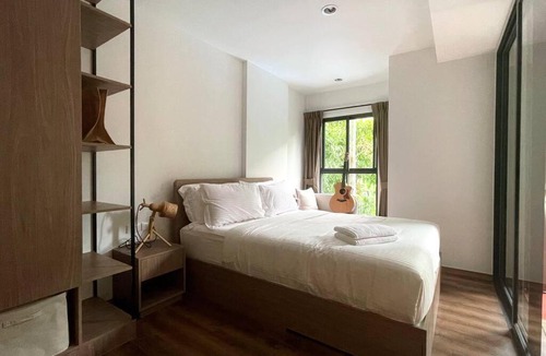 Khao Takiab Apartment | La habana 54 with large balcony and pool view!