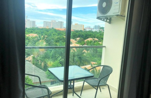 South Pattaya Apartment | Laguna Beach Resort 2 - modern studio condo