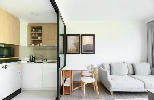 Laguna Apartment | Laguna Skypark cosy apartment golf view