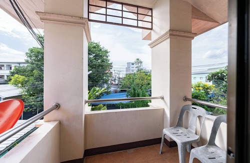 Chang Khlan House | Large 3 Bedroom House Near Old City and Night Bazaar