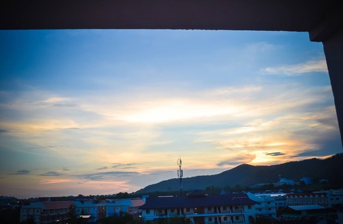 Ban Chang Apartment | Large Apartment in the heart of Banchang!