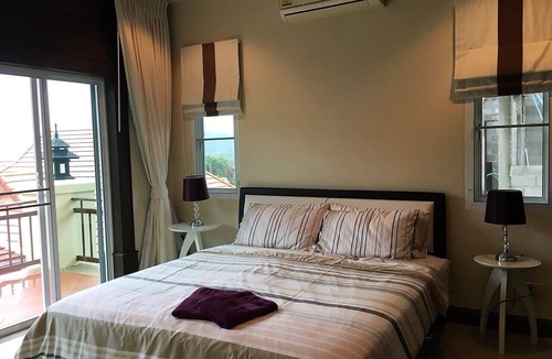 Wang Pong Villa | Large villa with private pool in quiet area