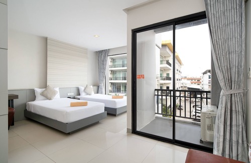 Nong Bon Hotel | Leenova Hotel