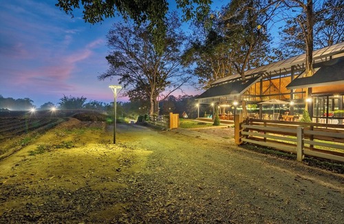 Nong Chaeng Villa | Lhong Chiang Dao glamping