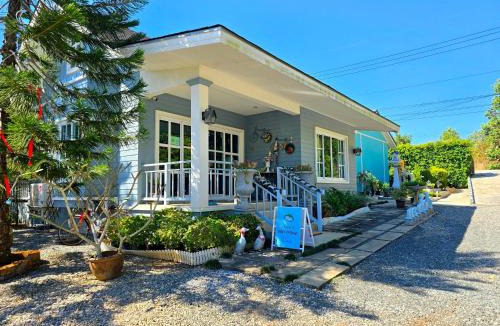 Chanthaburi Bed & Breakfast | Little Cottage