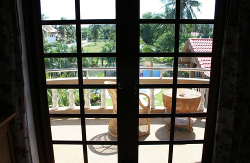 Sam Roi Yot Hotel | Long Beach Inn