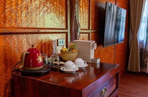 Thong Pha Phum Boat Rental | Long Chuan River Kwai