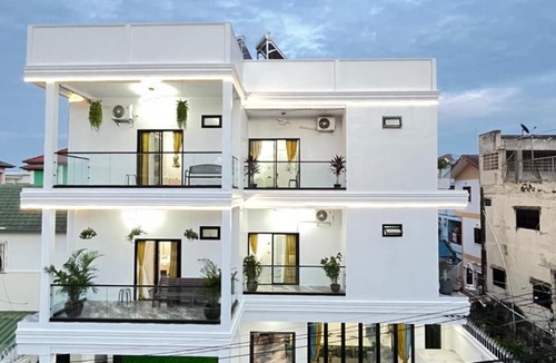 Pattaya Bay Villa | lovely pool villa,9 BR,snooker,BBQ