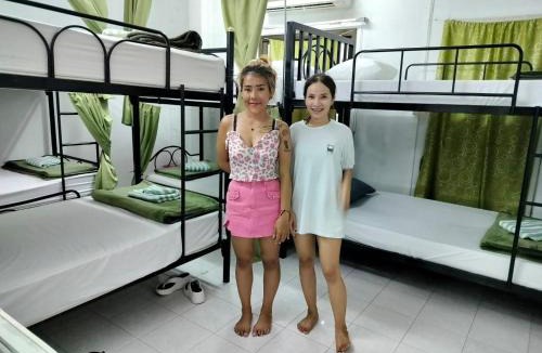 Haad Rin Hostel | Lucky Crab Hostel