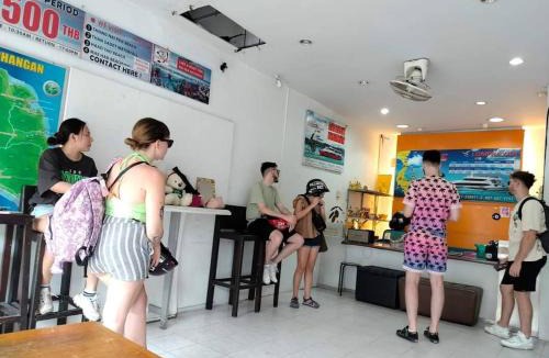 Haad Rin Hostel | Lucky Crab Hostel