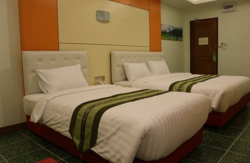 Hua Mak Hotel | Lucky Green View