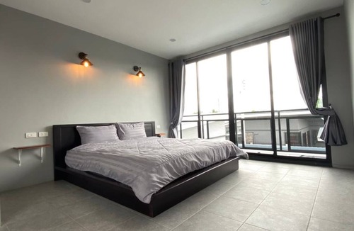 Hin Lek Fai House | Luxurious 4-Bedroom Holiday House with Private Pool in Hua Hin
