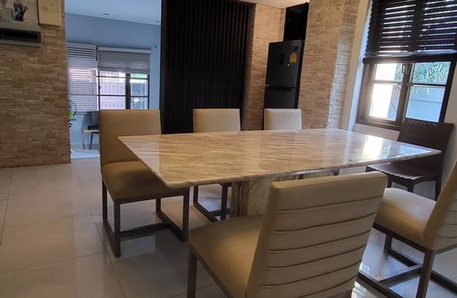 Nong Prue House | Luxury 3-bedroom villa with private pool in Pattaya