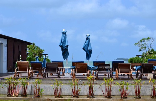Chakphong House | Luxury 3BR Home at Beachfront Property