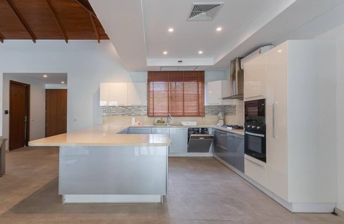 Cherngtalay Villa | Luxury 4BR Villa with Private Pool & Jacuzzi