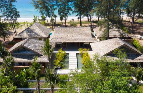 Ban Na Faek Villa | Luxury Beachfront Villa Phuket Private Pool Full Staff At Natai Beach