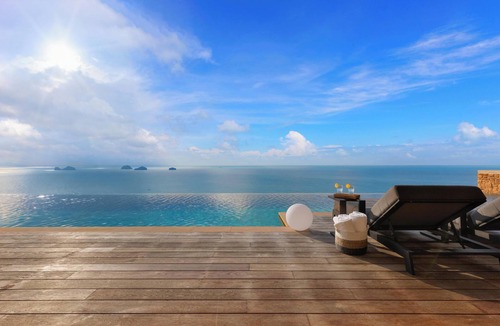 Taling Ngam House | Luxury Ecean FRont Baan Sang Villa Chef, Staff included lth11