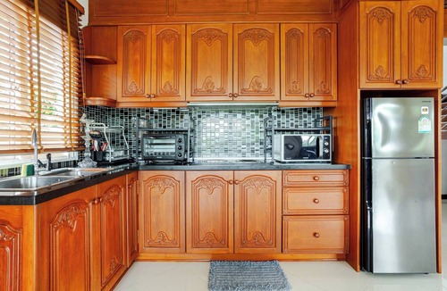 Central Pattaya Villa | Luxury Iconic Royal Boat Pool Villa North Pattaya
